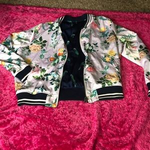 Juniors L, reversible zip up jacket